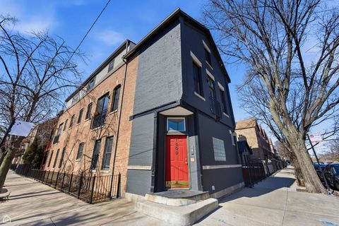 1500 N Greenview Avenue 2F Chicago IL 60642