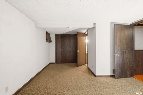 Tiny photo for 1110 HILLANDALE Road, Davenport, IA 52804 (MLS # QC4270092)