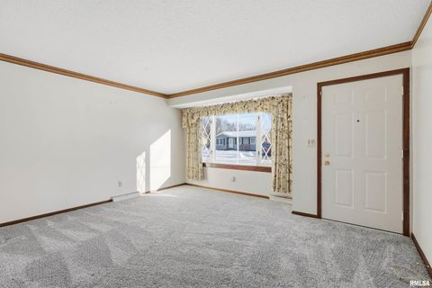 Tiny photo for 1110 HILLANDALE Road, Davenport, IA 52804 (MLS # QC4270092)