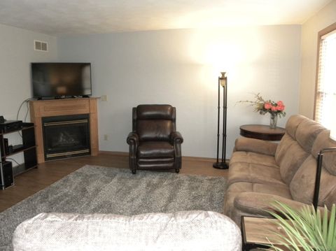 Tiny photo for 5680 Petworth Drive, Rockford, IL 61109 (MLS # 12632239)