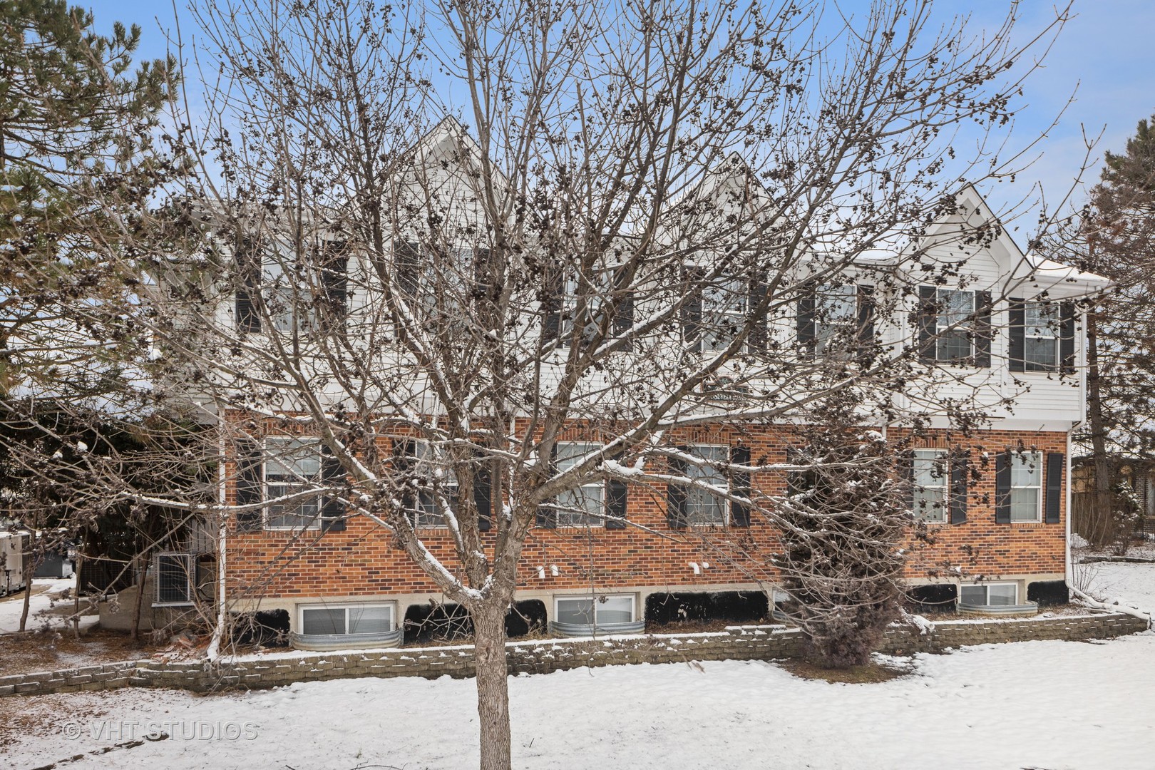 27w130 Roosevelt Road