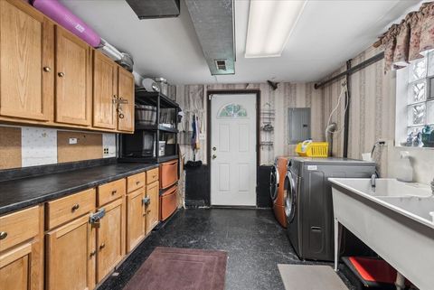 Tiny photo for 15622 Madison Avenue, Dolton, IL 60419 (MLS # 12652682)