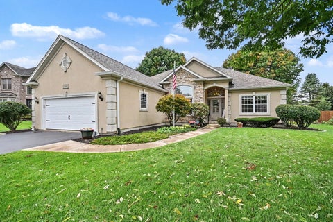 Photo of 1805 Country Hills Drive, Yorkville, IL 60560 (MLS # 12757551)