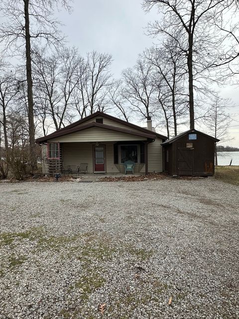 Photo of 8277 Clark Trail, Duquoin, IL 62832 (MLS # 12598225)
