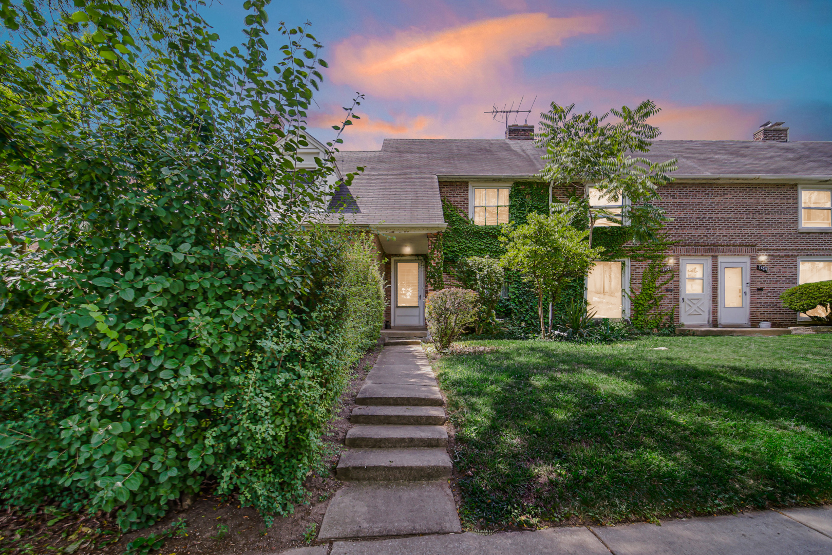 1433 Willow Avenue