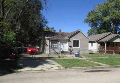 Tiny photo for 881 S Dearborn Avenue, Kankakee, IL 60901 (MLS # 12345599)