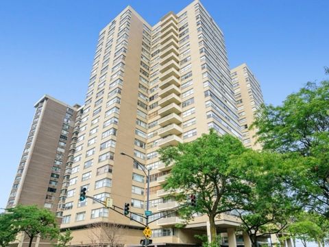 6301 N Sheridan Road 15D Chicago IL 60660