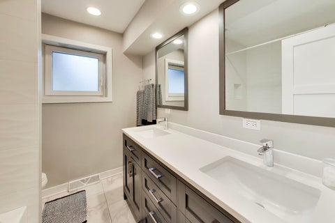 Tiny photo for 517 S Pine Street, Mount Prospect, IL 60056 (MLS # 12787676)