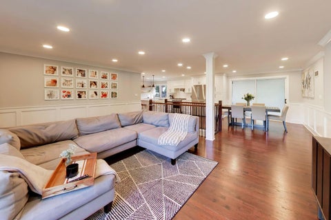 Tiny photo for 517 S Pine Street, Mount Prospect, IL 60056 (MLS # 12787676)