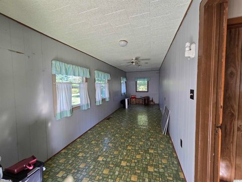 Tiny photo for 401 Ravenscroft Ave. Ave, Versailles, IL 62378 (MLS # 12491641)