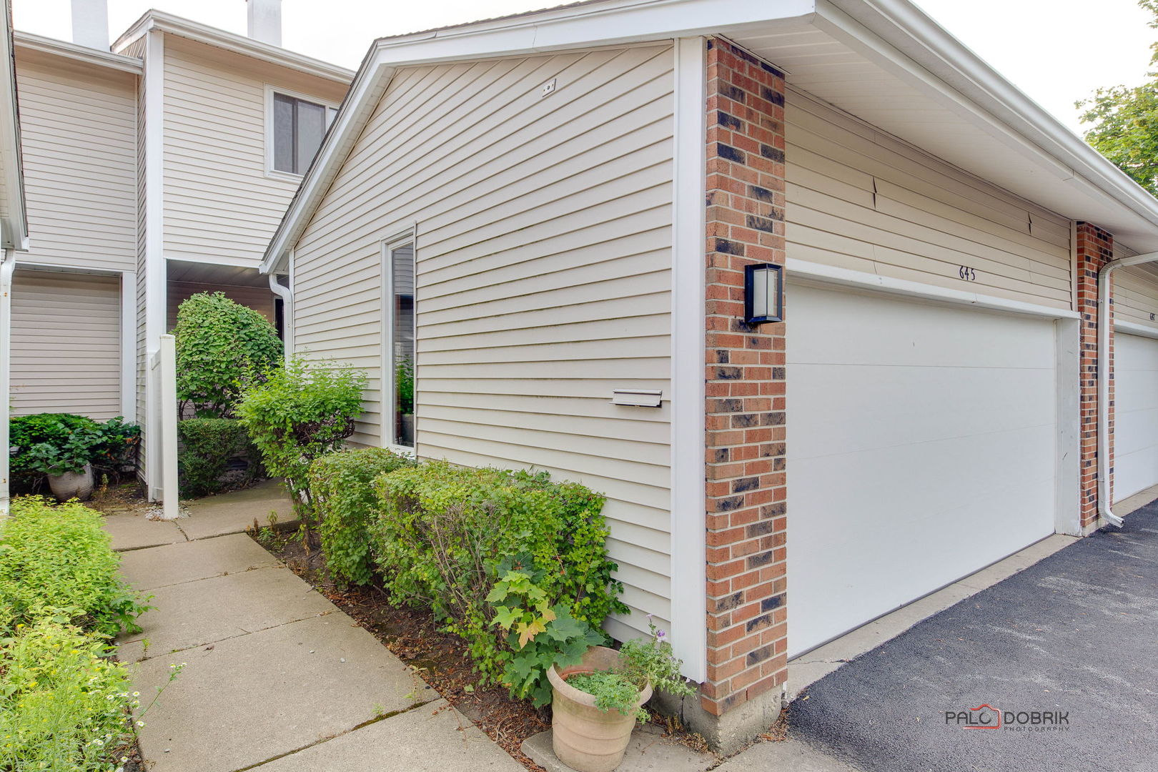 645 Martin Lane