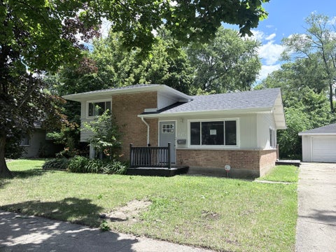 Photo of 175 Westwood Drive, Park Forest, IL 60466 (MLS # 12696035)