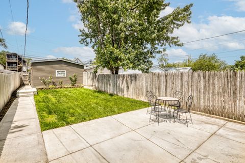 Tiny photo for 1622 N Spaulding Avenue, Chicago, IL 60647 (MLS # 12482114)