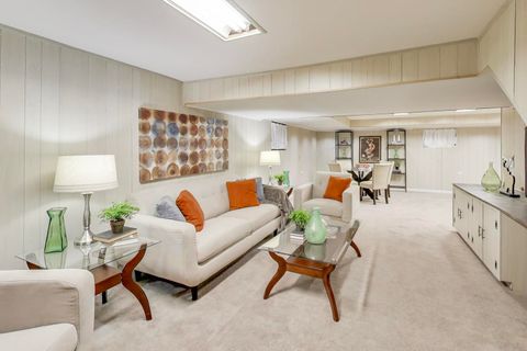 Tiny photo for 1925 Ivy Lane, Northbrook, IL 60062 (MLS # 12514097)