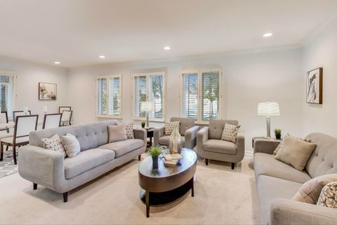 Tiny photo for 1925 Ivy Lane, Northbrook, IL 60062 (MLS # 12514097)