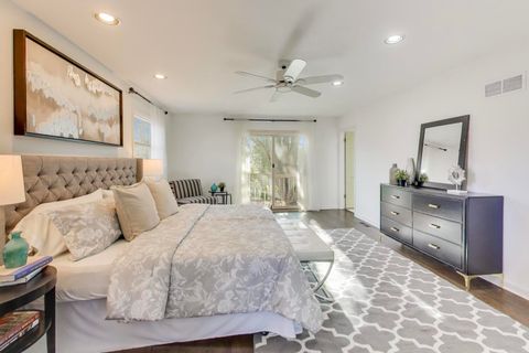 Tiny photo for 1925 Ivy Lane, Northbrook, IL 60062 (MLS # 12514097)