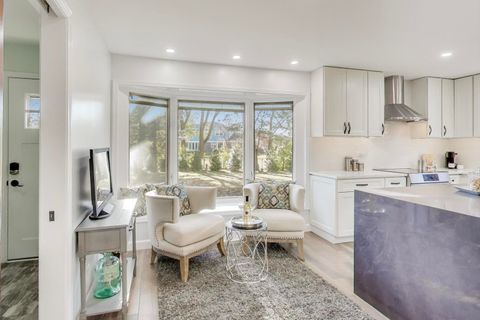 Tiny photo for 1925 Ivy Lane, Northbrook, IL 60062 (MLS # 12514097)