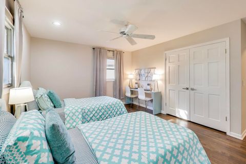 Tiny photo for 1925 Ivy Lane, Northbrook, IL 60062 (MLS # 12514097)