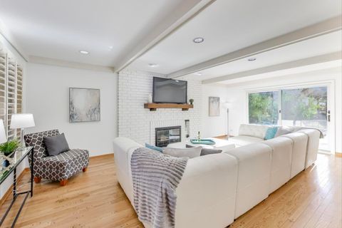 Tiny photo for 1925 Ivy Lane, Northbrook, IL 60062 (MLS # 12514097)