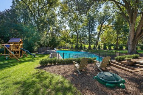 Tiny photo for 1925 Ivy Lane, Northbrook, IL 60062 (MLS # 12514097)