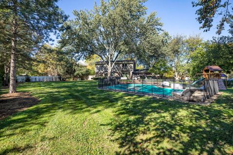 Tiny photo for 1925 Ivy Lane, Northbrook, IL 60062 (MLS # 12514097)