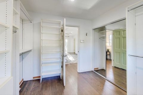 Tiny photo for 1925 Ivy Lane, Northbrook, IL 60062 (MLS # 12514097)