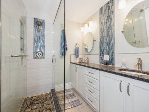 Tiny photo for 733 N Waiola Avenue, La Grange Park, IL 60526 (MLS # 12653750)