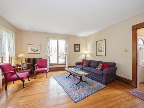 Tiny photo for 733 N Waiola Avenue, La Grange Park, IL 60526 (MLS # 12653750)