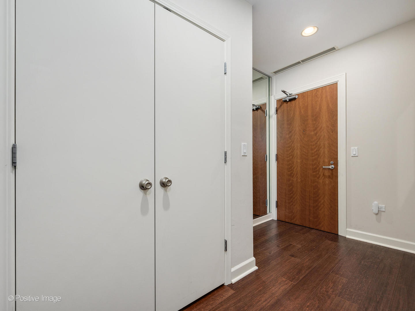 1335 S PRAIRIE Avenue 1008