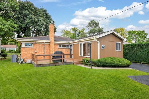 Tiny photo for 220 N Martha Street, Lombard, IL 60148 (MLS # 12490719)