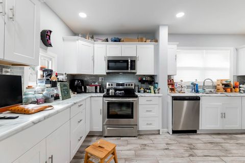 Tiny photo for 8949 S Elizabeth Street, Chicago, IL 60620 (MLS # 12486464)
