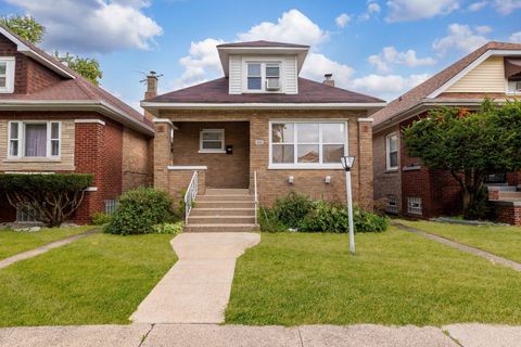 Photo of 8949 S Elizabeth Street, Chicago, IL 60620 (MLS # 12486464)
