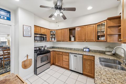 Tiny photo for 293 N Illinois Street, Elmhurst, IL 60126 (MLS # 12596130)