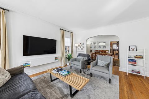 Tiny photo for 293 N Illinois Street, Elmhurst, IL 60126 (MLS # 12596130)