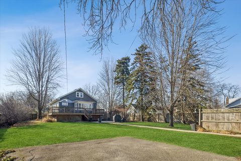 Tiny photo for 293 N Illinois Street, Elmhurst, IL 60126 (MLS # 12596130)