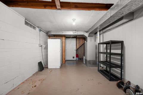 Tiny photo for 202 5TH Street, Matherville, IL 61263 (MLS # QC4268596)