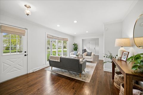 Tiny photo for 1810 Culver Lane, Glenview, IL 60025 (MLS # 12625022)