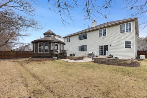 Tiny photo for Gurnee, IL 60031 (MLS # 12562926)
