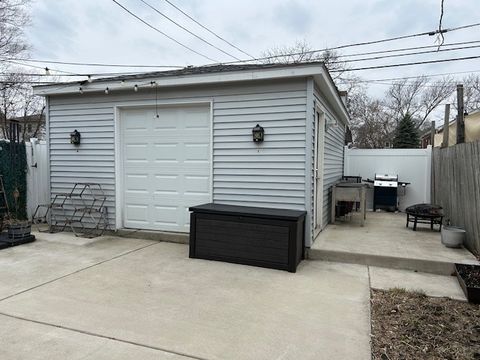 Tiny photo for 1822 Brown Avenue, Evanston, IL 60201 (MLS # 12595090)