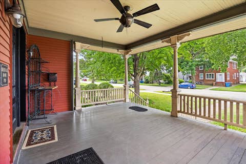 Tiny photo for 310 E Jefferson Street, Morris, IL 60450 (MLS # 12725195)