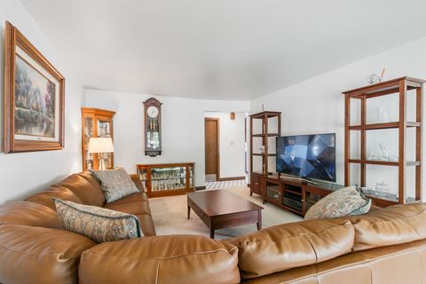 Tiny photo for 9429 S 55th Avenue, Oak Lawn, IL 60453 (MLS # 12529902)