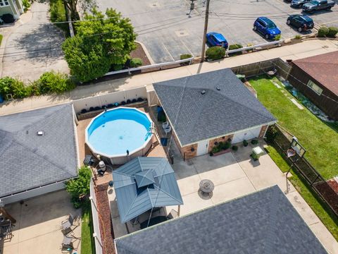 Tiny photo for 9429 S 55th Avenue, Oak Lawn, IL 60453 (MLS # 12529902)