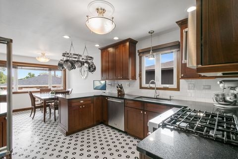 Tiny photo for 9429 S 55th Avenue, Oak Lawn, IL 60453 (MLS # 12529902)