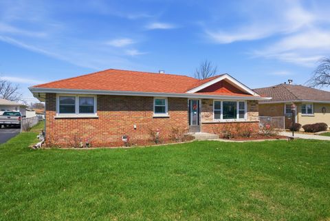 Tiny photo for 7824 W 74th Street, Bridgeview, IL 60455 (MLS # 12611638)