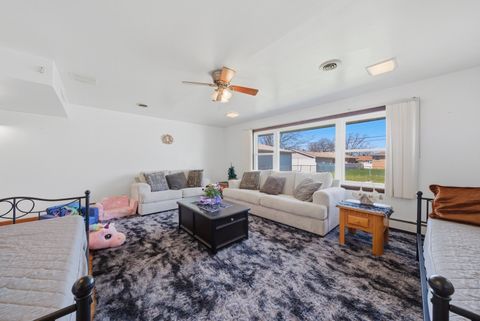 Tiny photo for 7824 W 74th Street, Bridgeview, IL 60455 (MLS # 12611638)