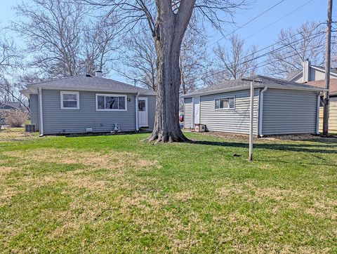 Tiny photo for 2404 Hawk Lane, Rolling Meadows, IL 60008 (MLS # 12606182)