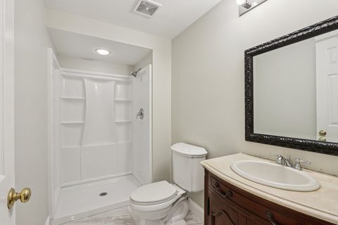 Tiny photo for 6605 Oakwood Manor Drive, Crystal Lake, IL 60012 (MLS # 12425088)