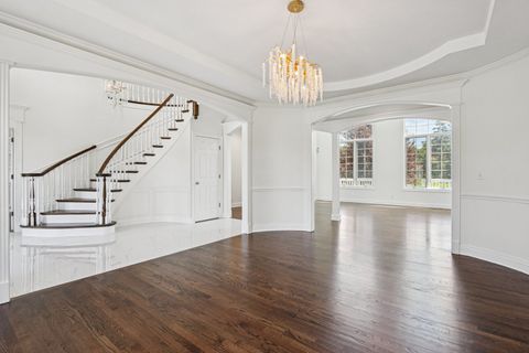 Tiny photo for 6605 Oakwood Manor Drive, Crystal Lake, IL 60012 (MLS # 12425088)