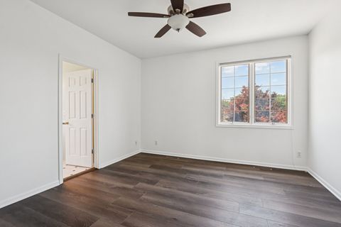 Tiny photo for 6605 Oakwood Manor Drive, Crystal Lake, IL 60012 (MLS # 12425088)