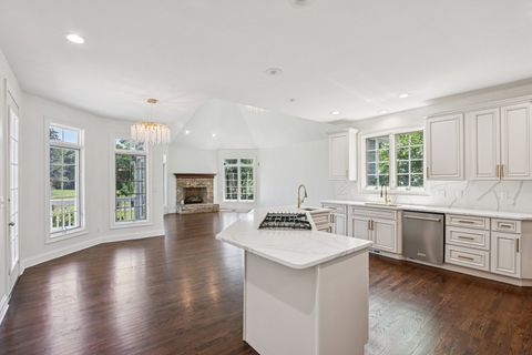 Tiny photo for 6605 Oakwood Manor Drive, Crystal Lake, IL 60012 (MLS # 12425088)